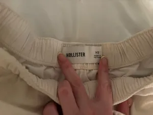 hollister shorts  thumbnail 2