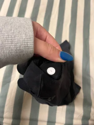 Lululemon Black Sports Bra thumbnail 4