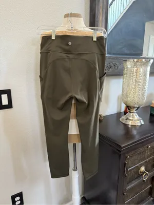 Lululemon Invigorate High-Rise Crop 23" 8 thumbnail 4