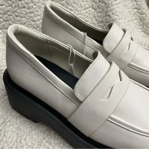 Wild Fable white chunky Y2K platform shoes size 9.5 thumbnail 2