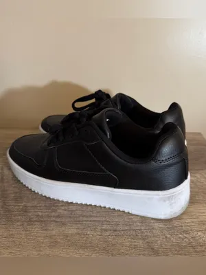Time and Tru Platform Black Faux Leather Sneakers Women’s Size 8 Lace Up thumbnail 3
