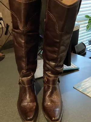 Brown Leather Heeled Boots Size undefined thumbnail 1