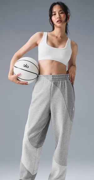 ALO Yoga NWOT Make Waves Sweatpants Joggers Athletic Heathered Grey Tonal Size M thumbnail 1