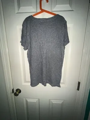 Madewell Grey V-Neck Short Sleeve Pocket T-Shirt Size M thumbnail 3