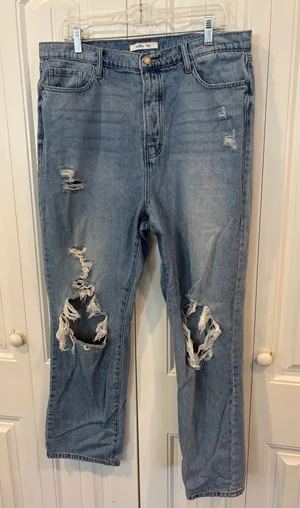 Willow & root distressed the vintage mom Jean size 34 thumbnail 1