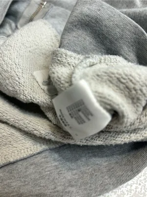 Brandy Melville John Galt Cropped Gray Zip-Up Hoodie - Women thumbnail 5