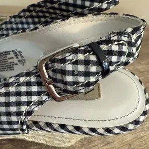 American Eagle Gingham Print Platform Wedges Shoes Women’s Size 7 Black White thumbnail 9