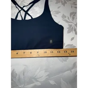 On Cloud Running Studio Navy Blue Strappy Cross Back Sports Bra Size S thumbnail 4