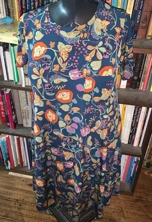Lularoe high low travelcore floral Carly XS swing dress thumbnail 1