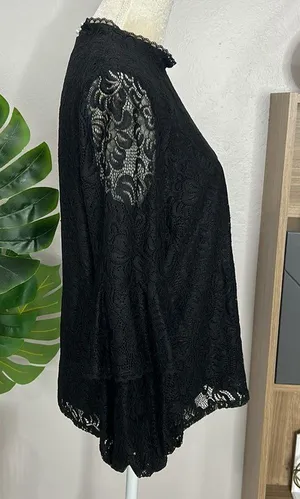 Laundry by Shelli Segal • lace balloon ruffle sleeve blouse thumbnail 2