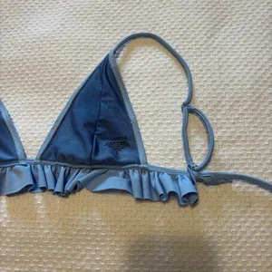 Tularosa Hazel‎ Bikini Swim Top in Sky Blue size Small NWT thumbnail 4