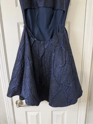 Sherri Hill Navy Halter Fit & Flare Cocktail Dress with Beaded Collar Size 6 Y2K thumbnail 6
