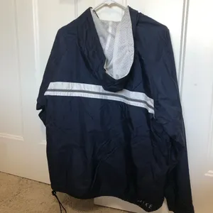 Vintage Nike woman’s size large 12-14 navy and white lined 1/4 zip windbreaker thumbnail 9