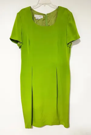 Maggy London Vintage 100% Silk Lime Green Sheath Dress Short Sleeve Size 16 thumbnail 1