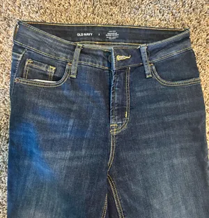 Old Navy High-Rise Skinny Rockstar Super thumbnail 1