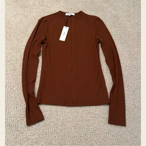 Joah Brown Long Sleeve Invisible Zip, NWT! thumbnail 4