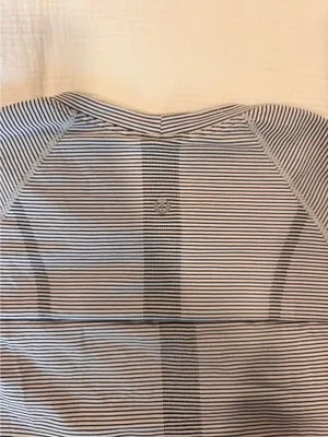 Lululemon Black and White Striped Swiftly Tech  thumbnail 3