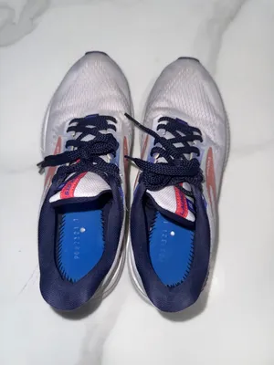 Brooks Women’s Athletic Shoes in Light Gray with Navy and Peach Details thumbnail 7