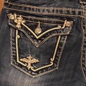 MISS ME Dark Wash Embellished Boot Cut Denim Low Rise Jeans Size 28x31 TAG 28x34 thumbnail 9