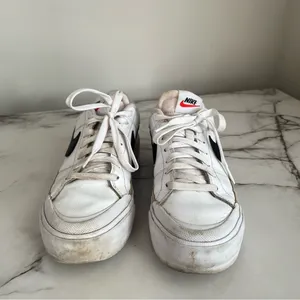 Nike Court Legacy Lift Platform Sneakers Size Womens 8 thumbnail 3