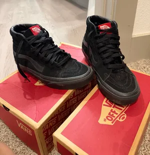 Black Vans  thumbnail 1