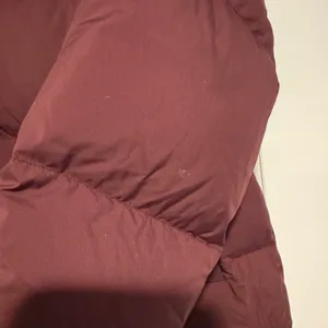 Lululemon Wunder Puff Jacket Garnet Deep Luxe Women's Size 2 600 Fill thumbnail 6