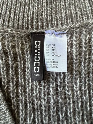 H&M Gray Knit V-Neck Sweater Vest thumbnail 3