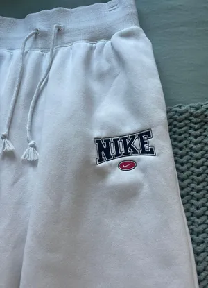 Nike Pheonix Fleece Wide Leg Sweatpants thumbnail 4