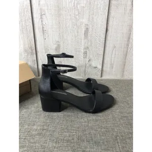 Womens Essentials Shoes Size 8.5 Black Heels Dress Sandals Open Toe Summer thumbnail 2