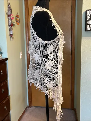 Sun & Shadow ivory crochet floral duster vest pointed hem size S festival boho thumbnail 2
