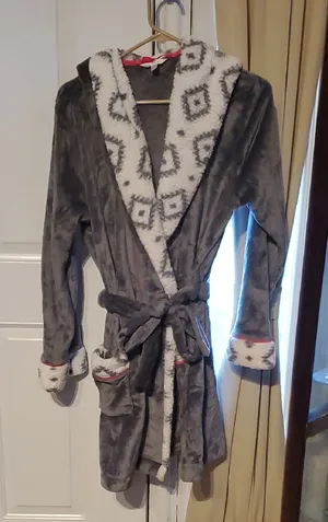 Secret Treasures Gray Robe with Patterned Trim thumbnail 1