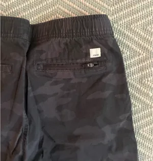 Vuori Black Camo Joggers thumbnail 4