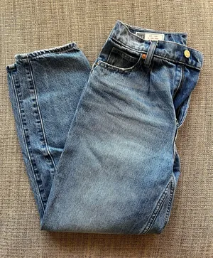 Gap Barrel High-Rise Jeans thumbnail 1