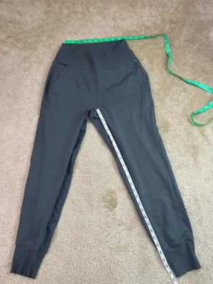 Athleta Women’s Jogger Pants Size Small Gray Ribbed Waist Zipper Pockets Athleisure thumbnail 4