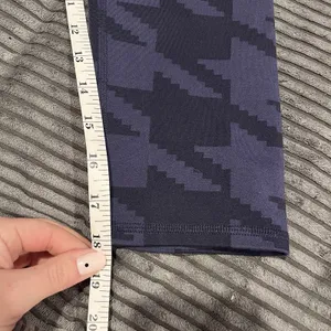 ALO Yoga High Waist Airbrush Houndstooth Cropped Legging See Pics For Sizing thumbnail 5