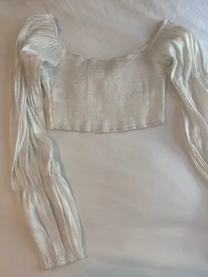 White Crop Top thumbnail 3