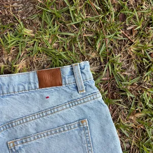 Urban Outfitters High Rise Booty Shorts Sz 29 thumbnail 4