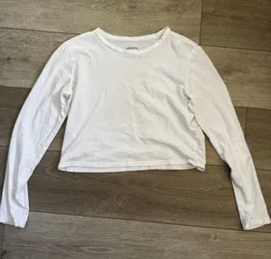 wild fable White Long-Sleeve Cropped Tee thumbnail 1