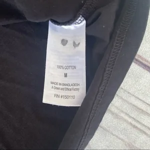 ‎Peloton Black Logo Century Shirt Womens Size Medium thumbnail 7