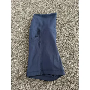 Yogalicious Lux Biker Shorts Womens M Navy Blue High Waist 5in Pockets thumbnail 4