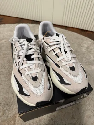 Adidas Lightblaze Shoes - 9 thumbnail 4