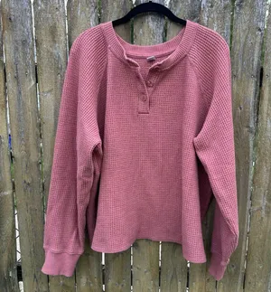 Old Navy Cozy Shrunk Waffle Knit Henley Sweater in Pink Bamboo Sz XXL thumbnail 8