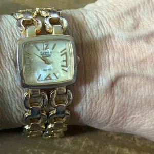 Figaro Couture double chain link quartz watch Gold thumbnail 2