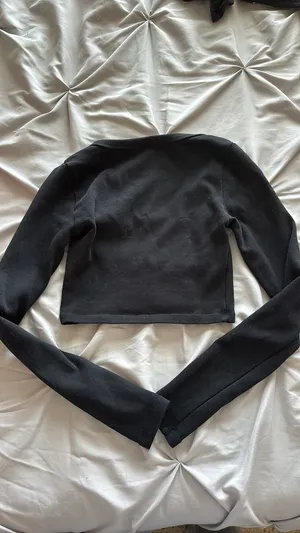 ZARA Long Sleeve Crop Top thumbnail 2
