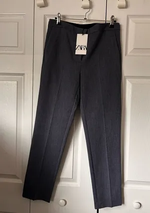 Cropped Pants thumbnail 1