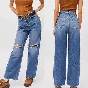 Levi’s Premium High Loose Distressed Wide Leg Jeans‎ Size 26 thumbnail 3
