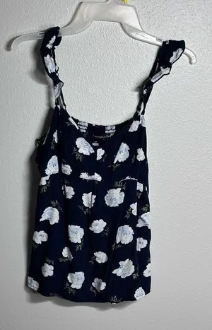 Abercrombie &‎ Fitch Women Casual Preppy Navy Blue Floral top Blouse size Small thumbnail 1