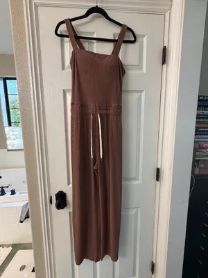 VUORI Pose Mudra Jumpsuit Ribbed Drawstring Athleisure Hazelnut Brown Size Large thumbnail 6