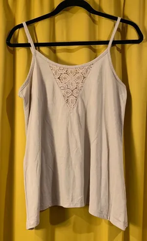 Old Navy V Neck Tank w Lace Accent Front thumbnail 1
