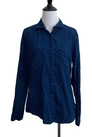 5/$30 🎈 Maurices women’s medium chambray‎ button down blouse thumbnail 1